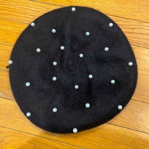Beret with Pearl Detail